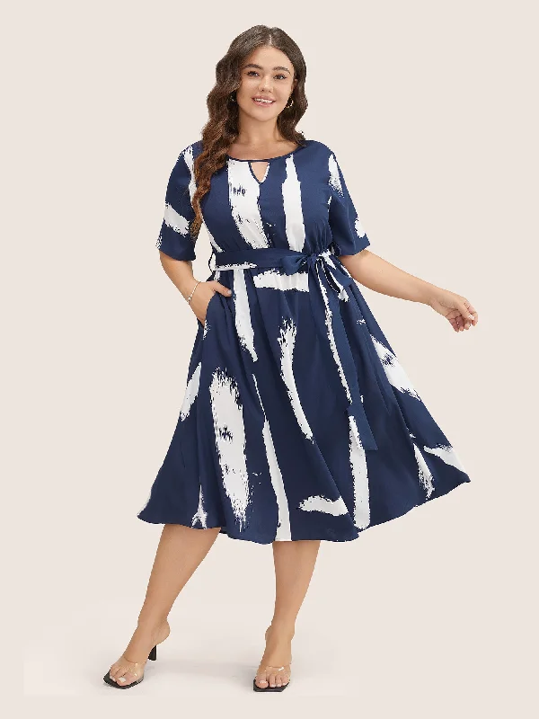 Plus size dresses with tie waists adjust perfectly -Brush Print Keyhole Belted Pocket Flutter Dress