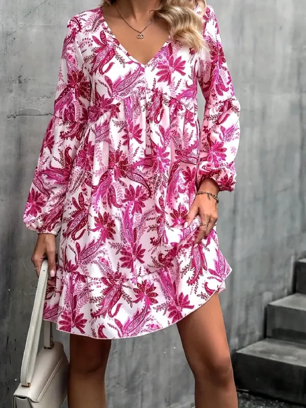 Plus size dresses with lightweight materials feel easy -Floral V-Neck Balloon Sleeve Dress