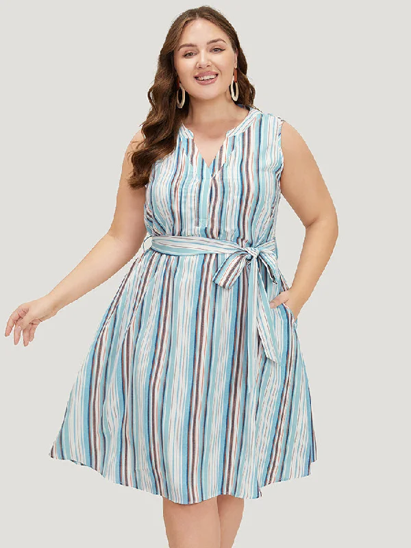 Plus size dresses for winter layer warmly -Striped Contrast Belted Pocket Notched Tank Dress