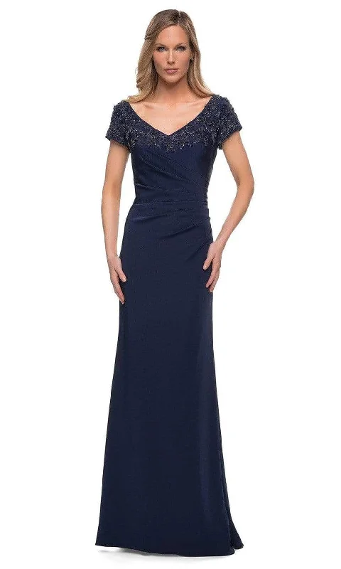 Stylish plus size dresses with stretch fabric flatter all -La Femme - V-Neck Fitted Evening Dress 28321SC