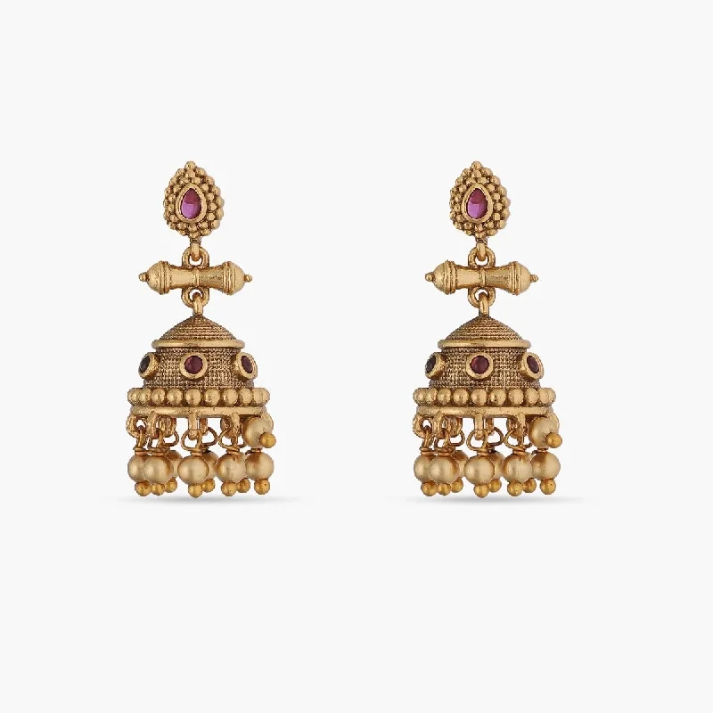 Best hoop earrings with marbled designs for a trendy and artistic effect-Classic Antique Jhumka Earrings